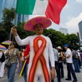 2008-10-12-mexico-aids-march-120